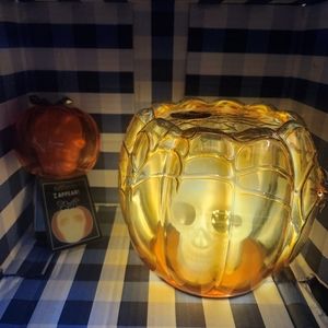 Bath and Body Works 3-wick candle holder and wallflower plug